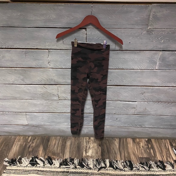 Lululemon wunder under high rise 25” size 2 - Picture 4 of 4